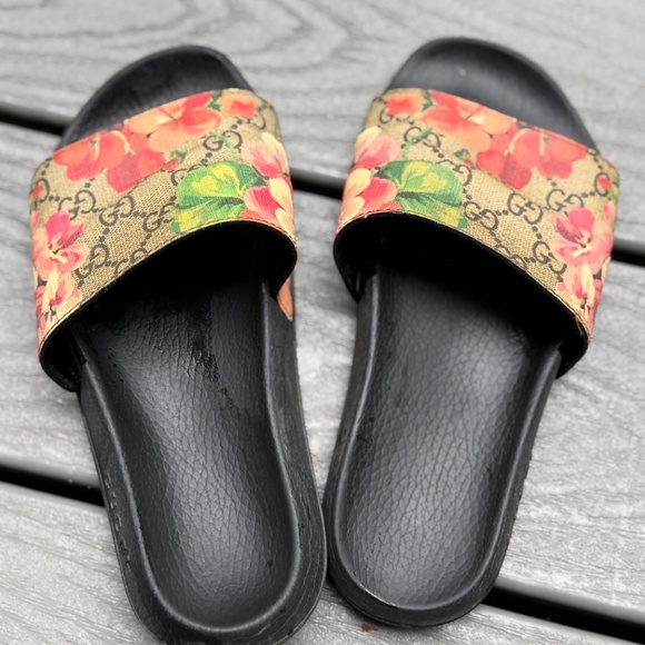 Gucci slides AS IS - size 9 - Picture 3 of 6